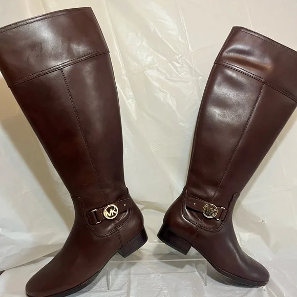 MICHAEL Michael Kors Harland Brown Boots - Picture 11 of 15